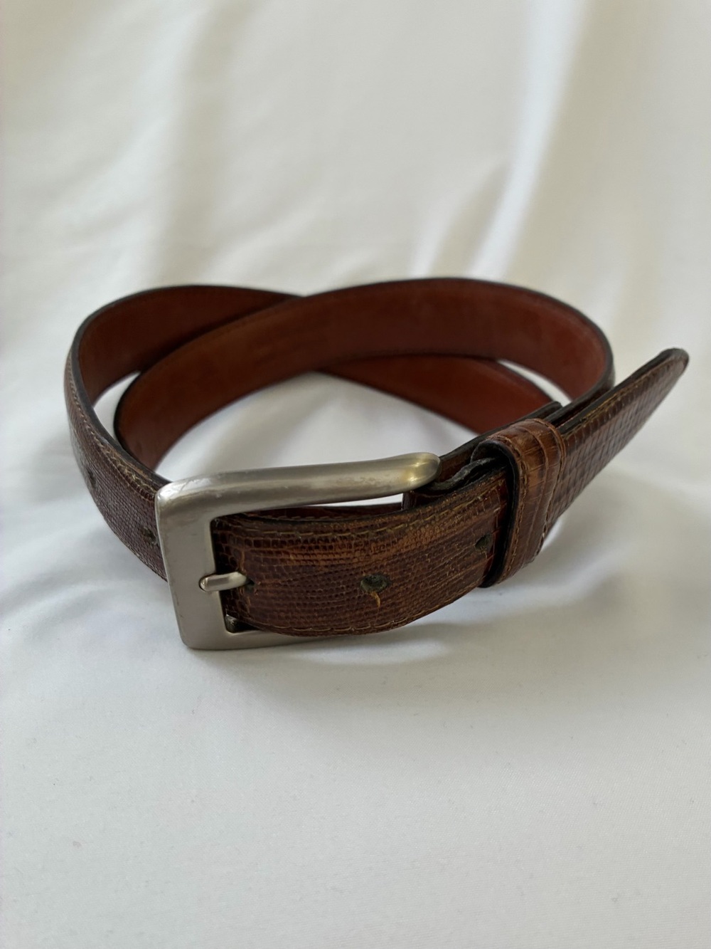 Classic Brown Joseph Abboud Leather Men’s Belt with Silver Buckle. Size 36